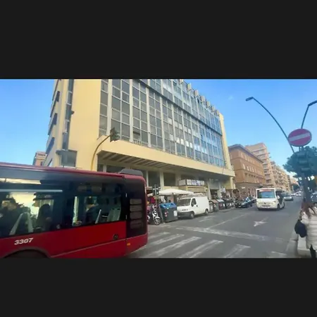 Monolocale San Giovanni Con Balcone A 50 M Dalla Metro Apartament