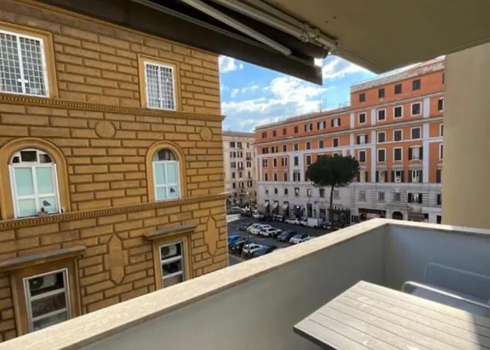 Monolocale San Giovanni Con Balcone A 50 M Dalla Metro 公寓 *