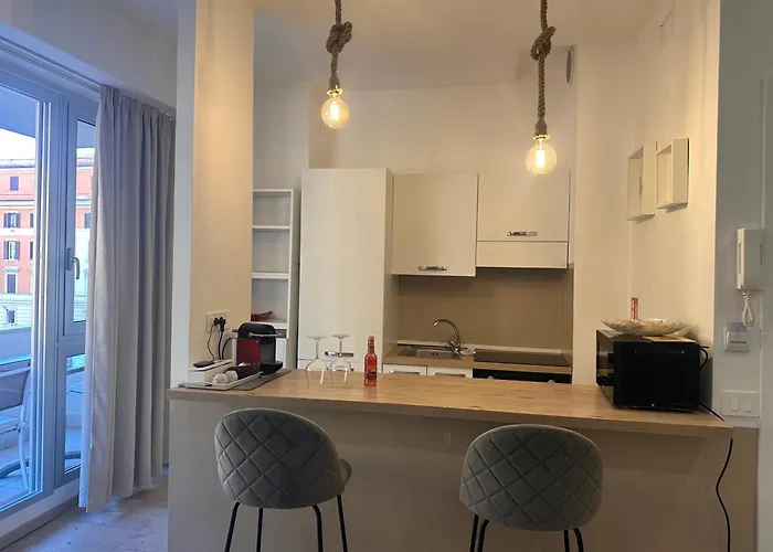Monolocale San Giovanni Con Balcone A 50 M Dalla Metro 公寓 *