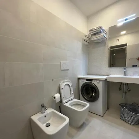 Monolocale San Giovanni アパート ローマ